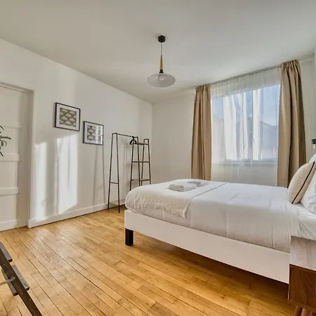 Magnolia Apartment