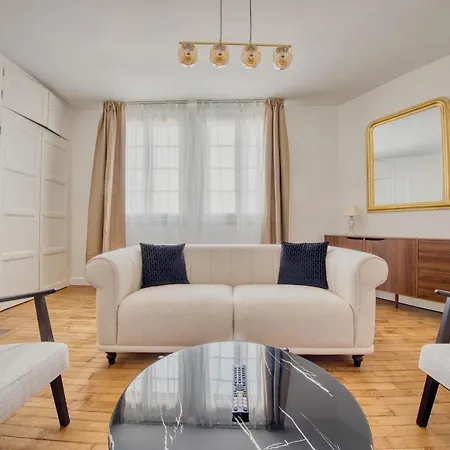 Magnolia Apartment *
