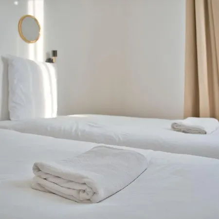 Magnolia 에페르네이