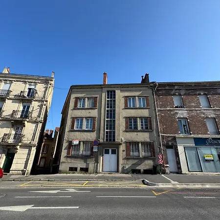 Magnolia Apartment